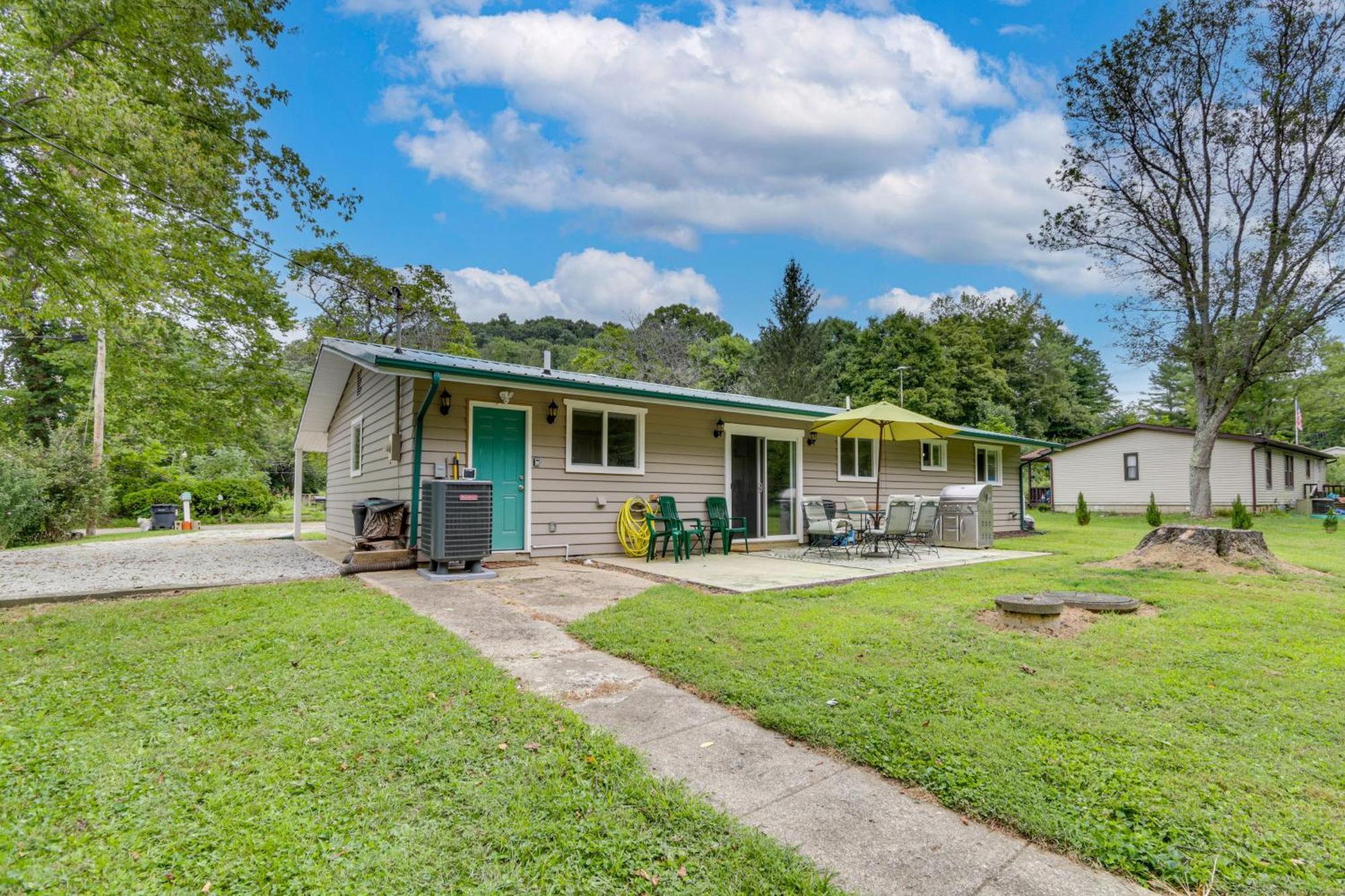 Cottage With Yard And Grill About 21 Mi To Hocking Hills! Nelsonville Ngoại thất bức ảnh